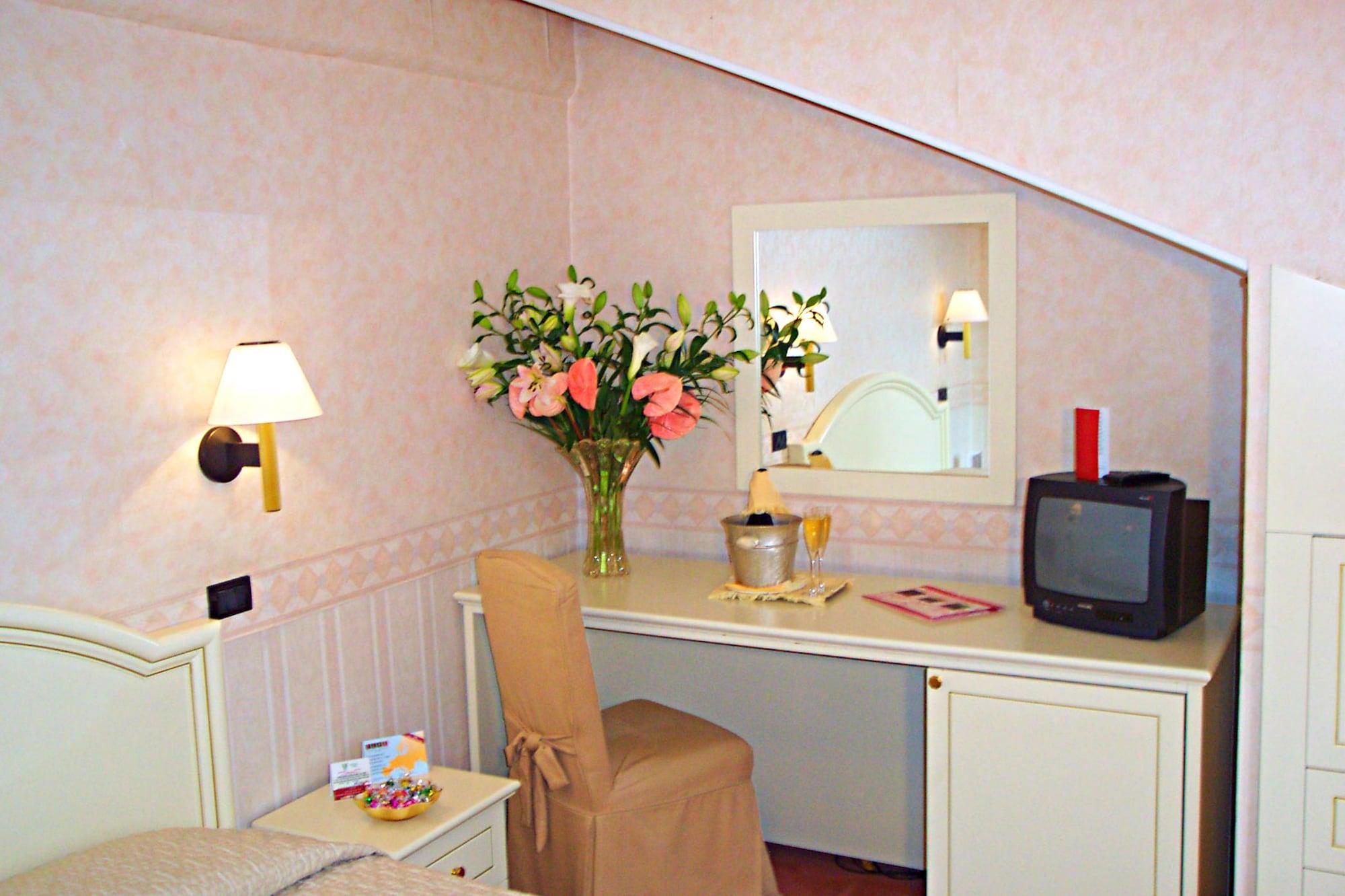 Hotel Carlton Capri Venice Ngoại thất bức ảnh