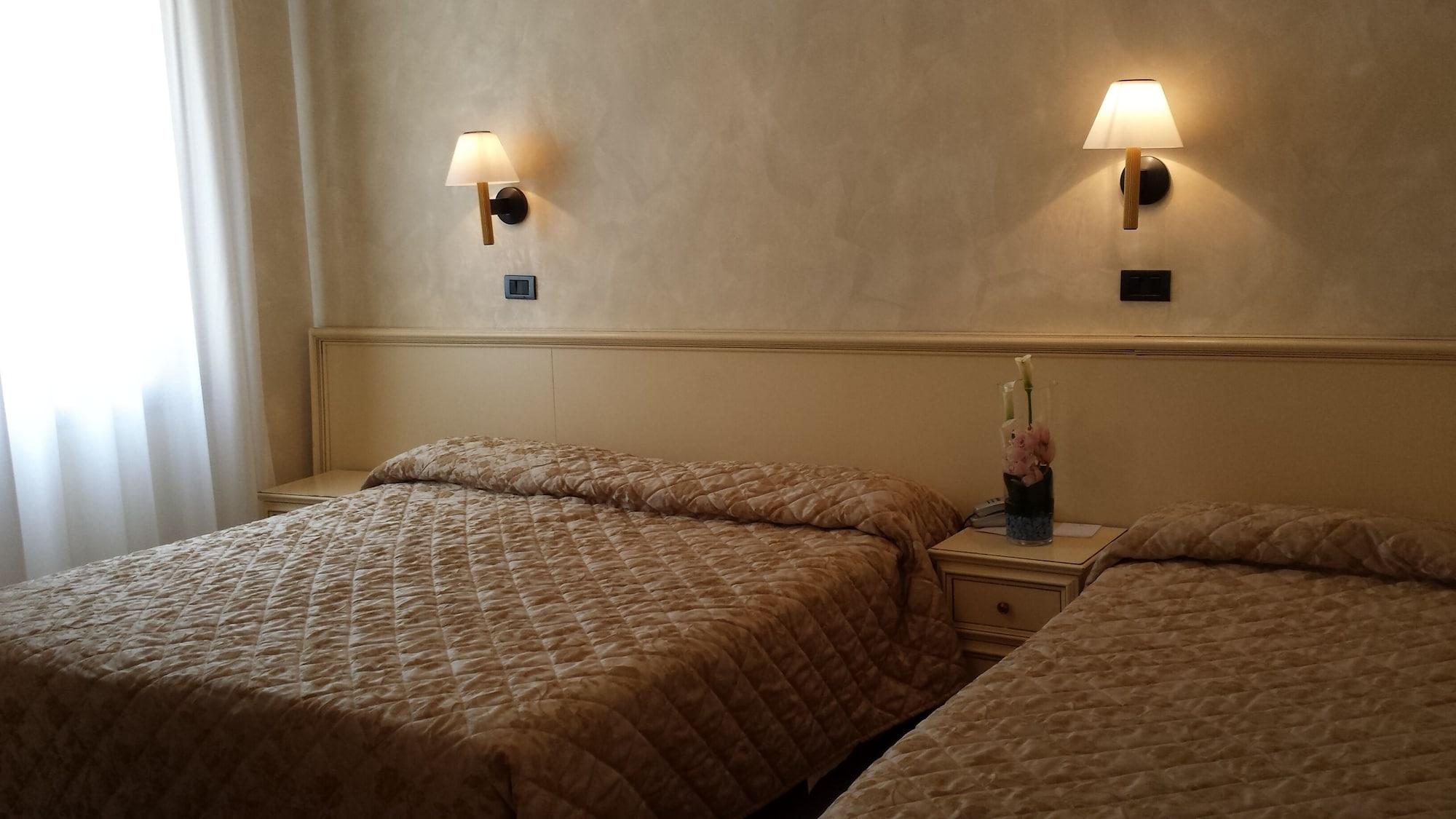 Hotel Carlton Capri Venice Ngoại thất bức ảnh