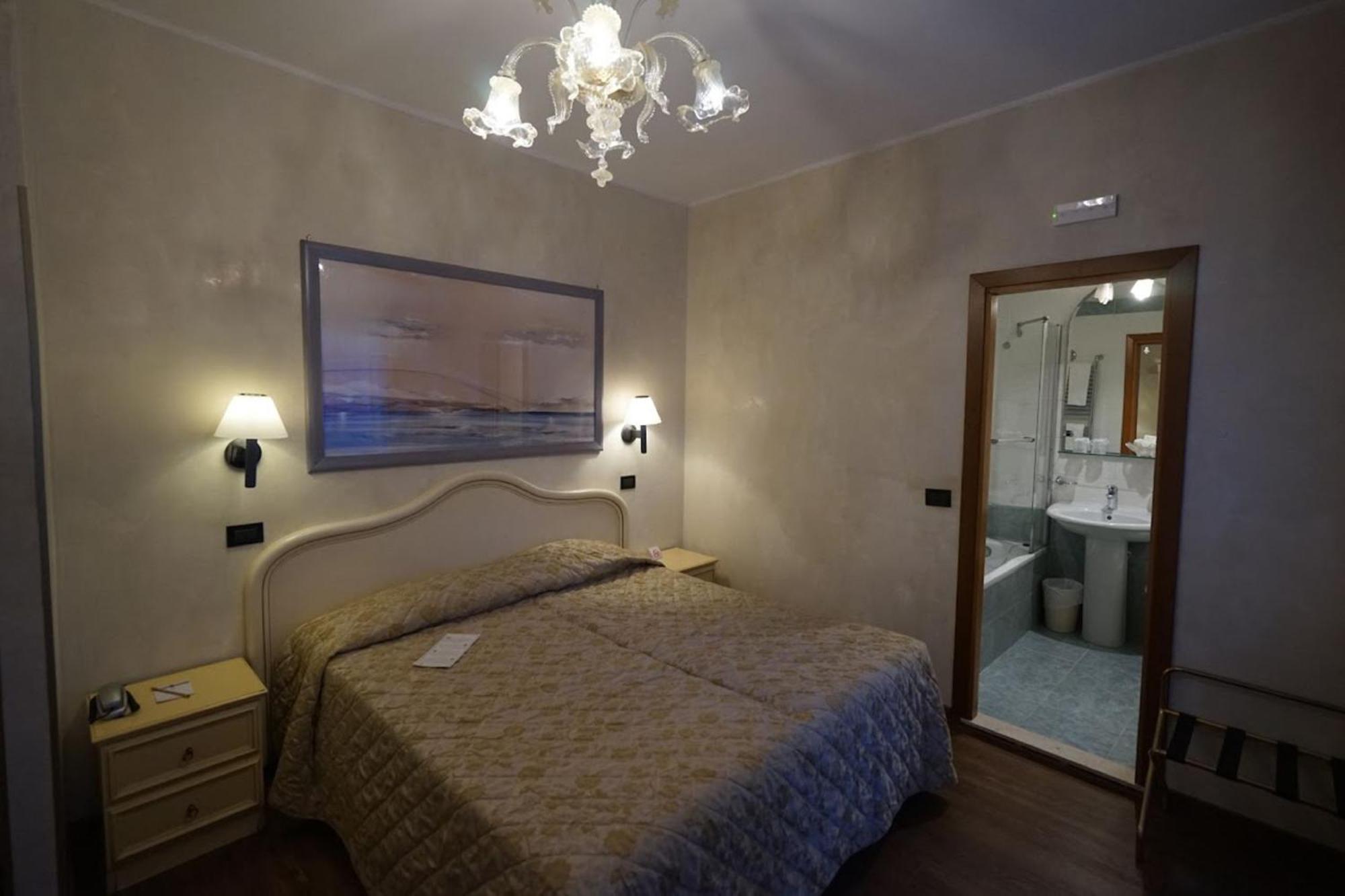 Hotel Carlton Capri Venice Ngoại thất bức ảnh
