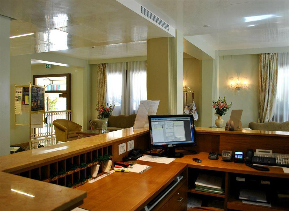 Hotel Carlton Capri Venice Ngoại thất bức ảnh